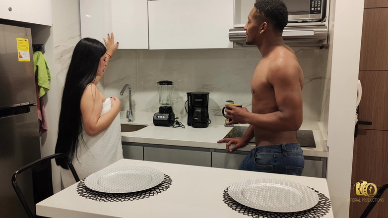 Rioc69: Rioc äter sin rumskompis efter vilja