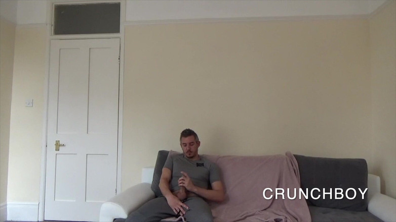 Straight curious fucked by transexual: Il Se Fait Baiser Par Un Hetero E Tune Trans