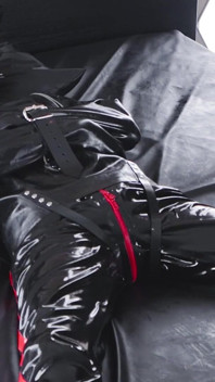 Vázání gumou - svázaná 1