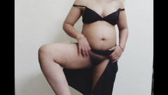 Sex bird: 想着我的朋友并抚摸自己