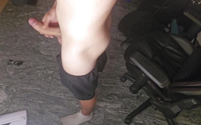 Daddys Legacy: Fat Big Cock Squirts Its Full Load