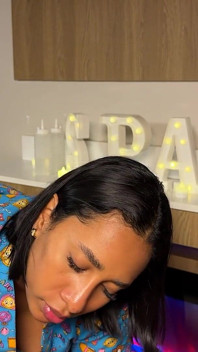 Wellness Hand Triggers & Gentle Oil Sounds Leyne Rodriguez