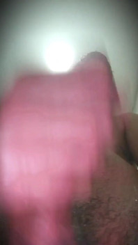 Sveltina prima di fare la doccia!