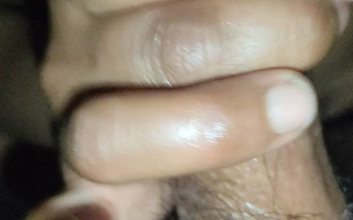 X69: नेपाली पत्नी हाथों से चुदाई और भगवान चूसना