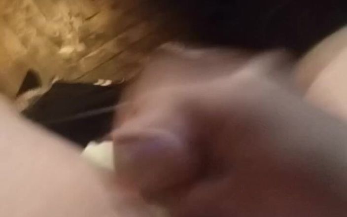 Jerking Perv: Jerking off