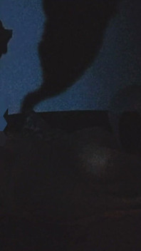在炎热的夏夜后入