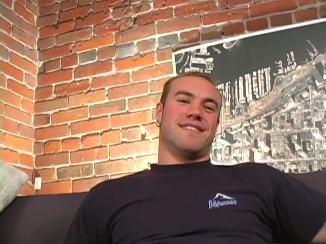 Phoenixxx: Hot Buff Guy, Hung L