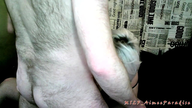 AimeeParadise: Squisite umiliazioni di una milf impuente! Controllo completo dell'orgasmo! Ammanettata...
