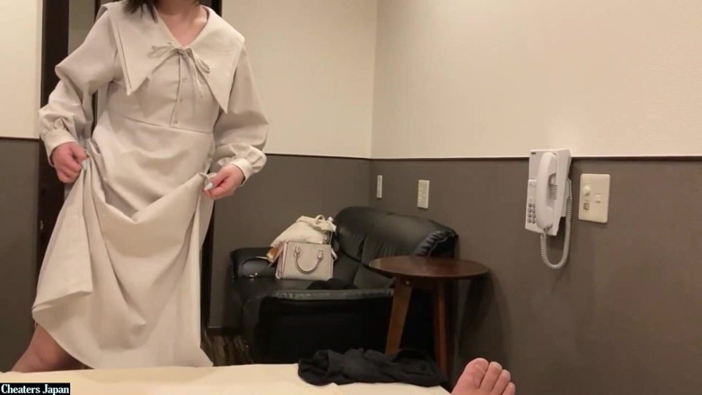 Studio Modern Shunga - JAV: The Sullen Black-haired Wallflower