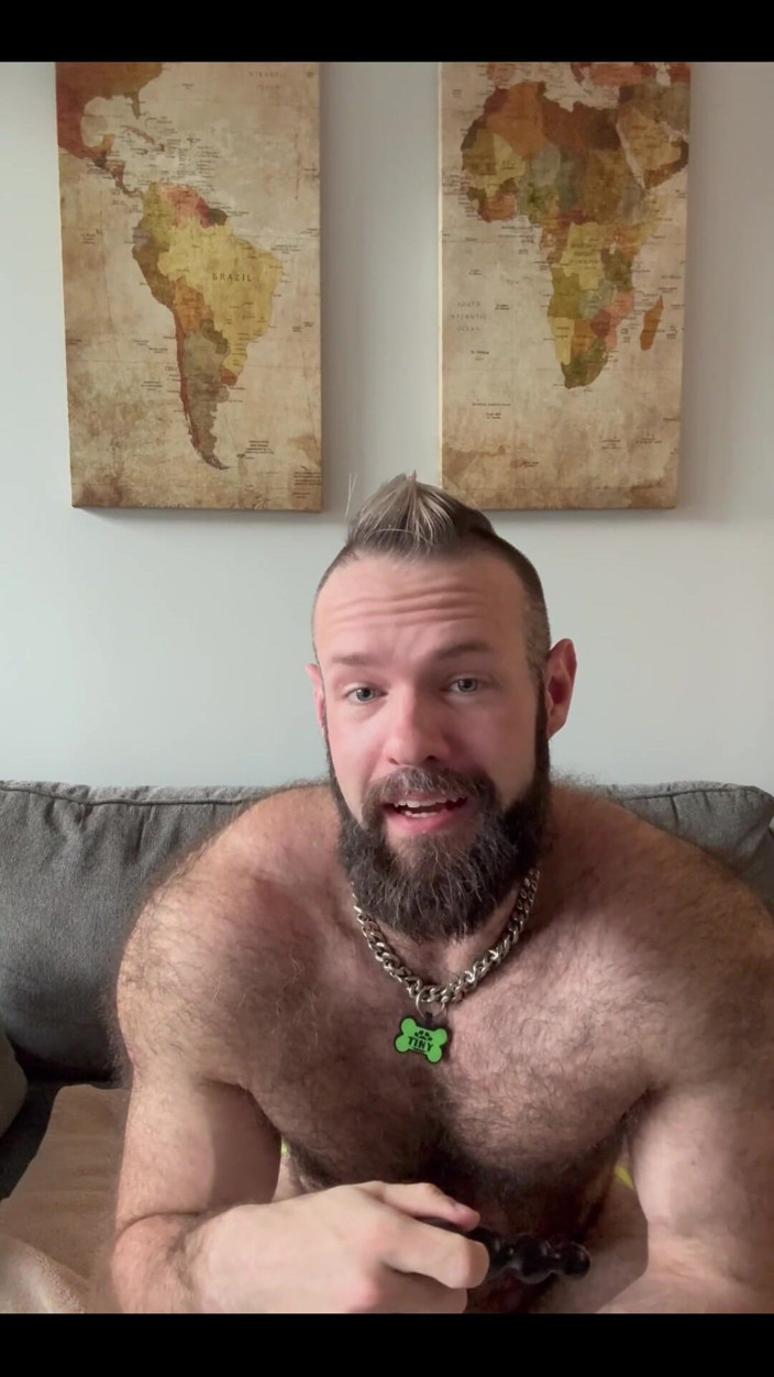 BeefyCanuck: Toyplay con tu gran hermano parte 1