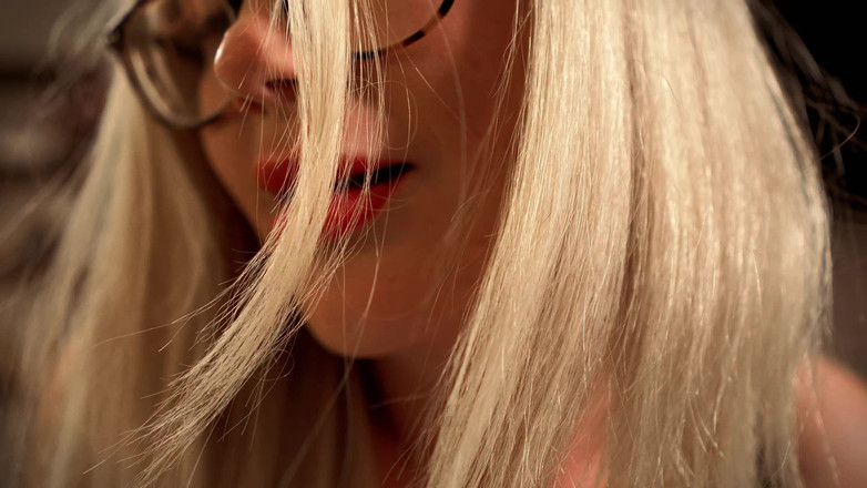 JessieHH: Tu ești omul casei acum 4K