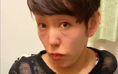 Sissy Serinas geheime masturbation