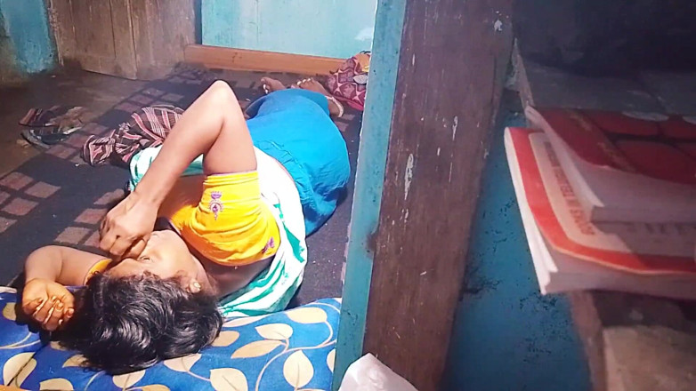 Desi palace: First time desi maid sex experience