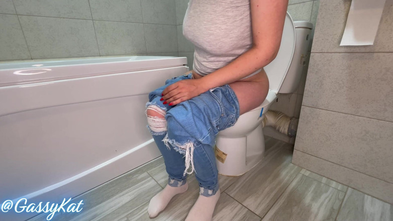 GassyKat: The Daily Toilet Episódio 4