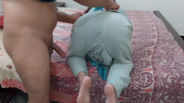 QueenbeautyQB: A madrasta indiana de repente ligou para casa e perguntou...