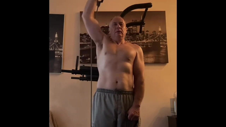 Alex Art: アレクサンダー