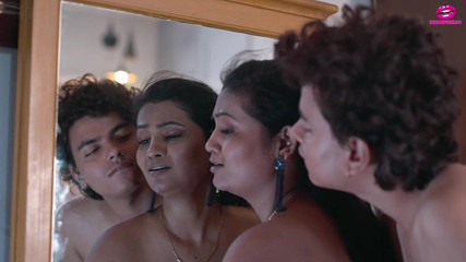 Indianpinklips: Üvey erkek kardeş üvey kız kardeşiyle seks yapıyor