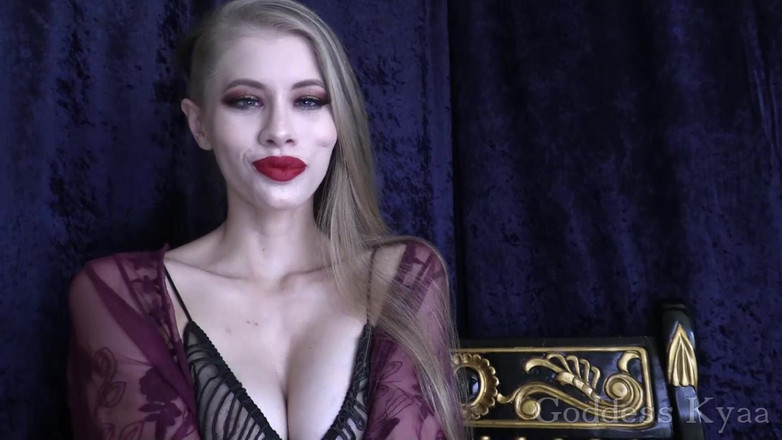 Kyaa Chimera: Поклонение губной помаде куколда