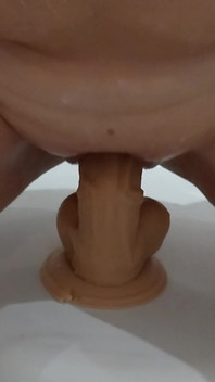 MILF and Dildo