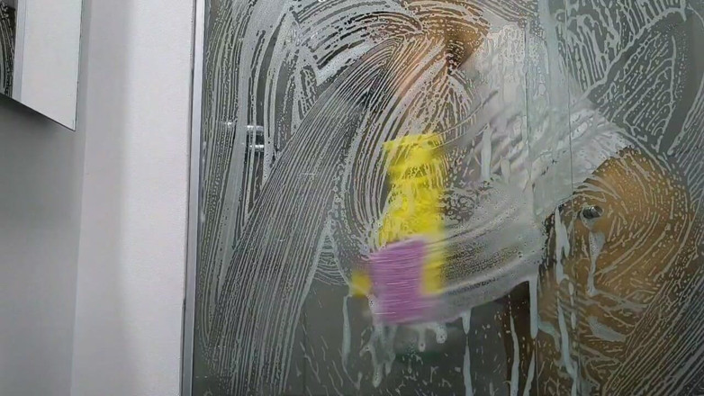 Milfcaliente69: Dieses zimmermädchen macht mich wirklich an, mit ihrem großen, köstlichen...