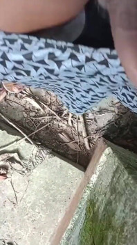 Mangal Bhola 性感男孩在丛林中