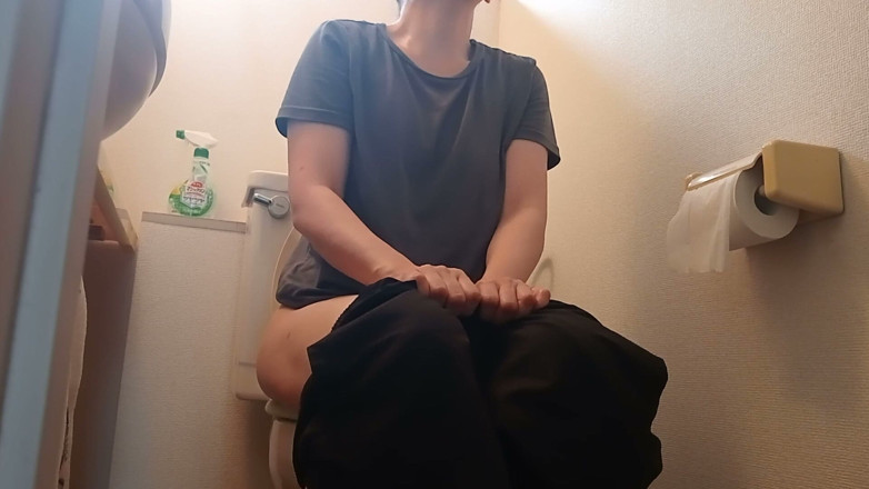 Mayumi Kanzaki: 화장실에서 상쾌하게