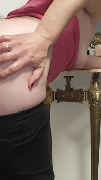 La Matrigna MILF Con Un Gran Culo Accetta Di Scopare Con Il Figliastro