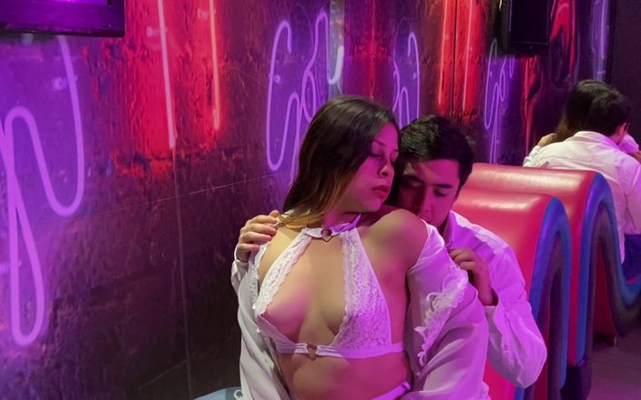 Tina and edward: Seducente