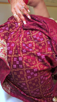 Karwachauth sex s hotelovým klukem - Desi manželka podváděla svého manžela, po svádění tvrdě šukala.