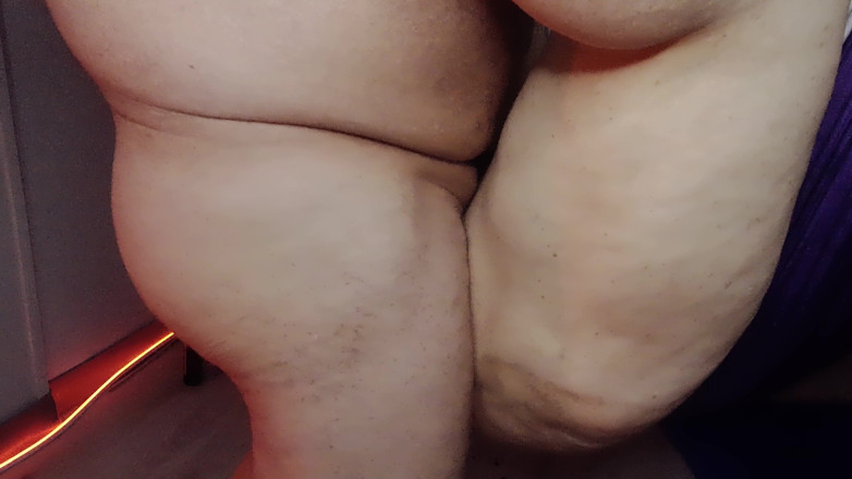 Ramblin Rows: 흑인 대물 자지와 섹스하는 18세 소녀