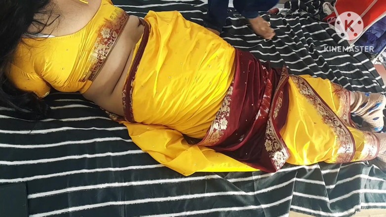 Salmaan001: Clever Devar Fuck Hot Bhabhi in Hindi Audio.