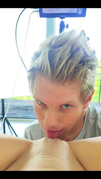 Dietro le quinte del sesso coaching film quando ho bisogno di ottenere il grande clitoride di Nicole per mostrarlo per il corso di anatomia