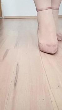 Crossdresser Walks in Sexy Pink Suede Pointed Toe High Heels Pumps with Ankle Strap