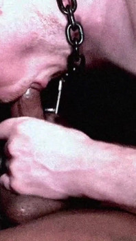 In crociera all'aperto per un cazzo sul ciglio di strada da un grosso sconosciuto muscoloso cazzo