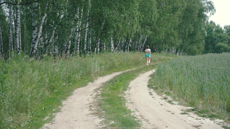 MILF Oxana: Mollige milf training