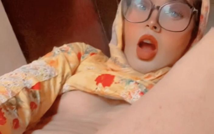 Jasiya: Praat over de verschillende gevoelens van Tgirl en cd