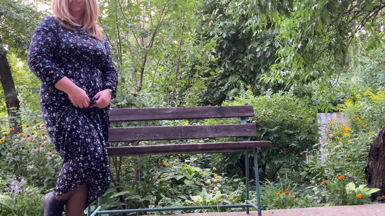 OurFetishLife: Double pissing stepmom in pantyhose and stepson outdoors
