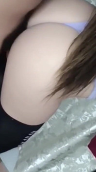 739の美味しい義理の妹が、大きな尻でドッグスタイルでセックスが上手くなる。
