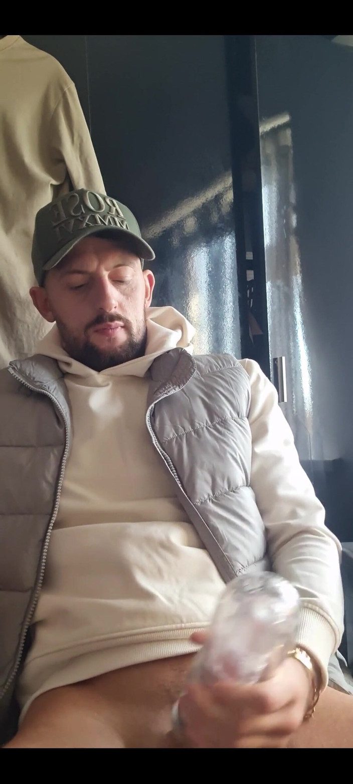 Englishtom20vip: Kapesní kundička Masturbace