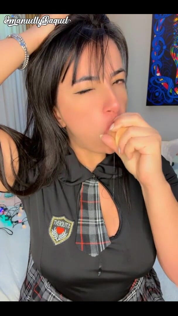 Emanuelly Raquel: Venerdì studente di feticcio