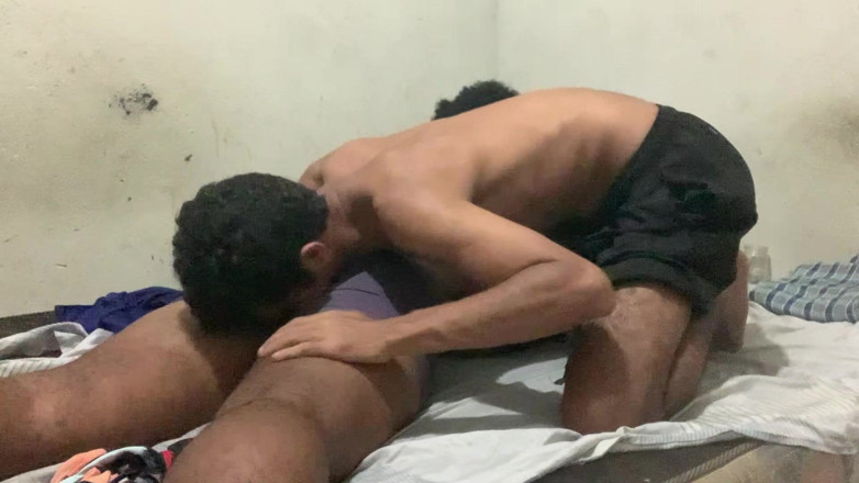 Couple 2 Black: Video 0410 siamo al sicuro, siamo bene, ci manca tutto