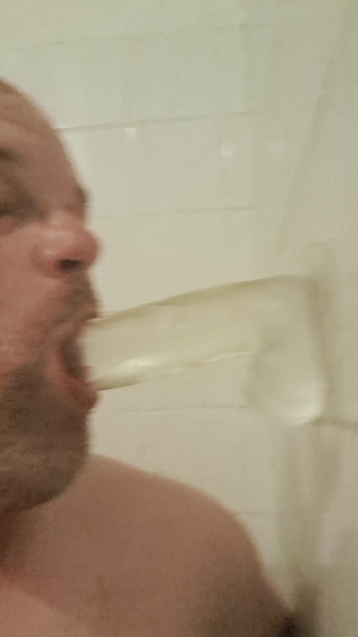 Fickspecht: The Slut Has Completely Neglected Sucking Training