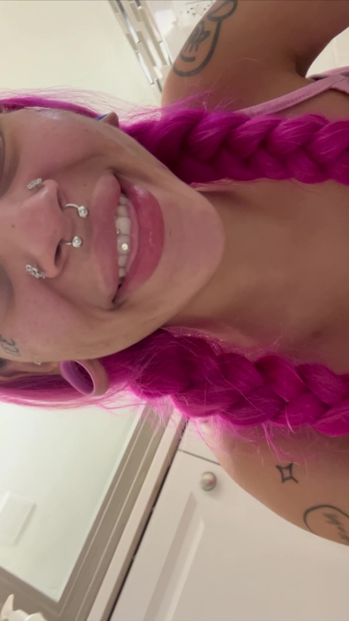 Nali Marie: Rubbing Pussy Juice on the Toilet Then Licking It up...