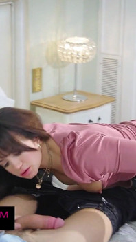Keseronokan dubur dengan Lauren Walker