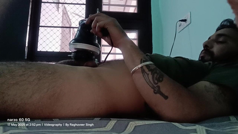 Rajasthani-old-lover: Desi Boys Are Not Available on This Device