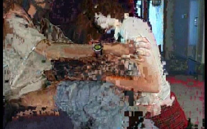 Cumming Soon: छोटे स्तनों और ज्वलंत ऑबर्न हेयर वाली लम्पट कॉलेज गर्ल anne Howe सख्त लंड चुदाई का मजा लेती है