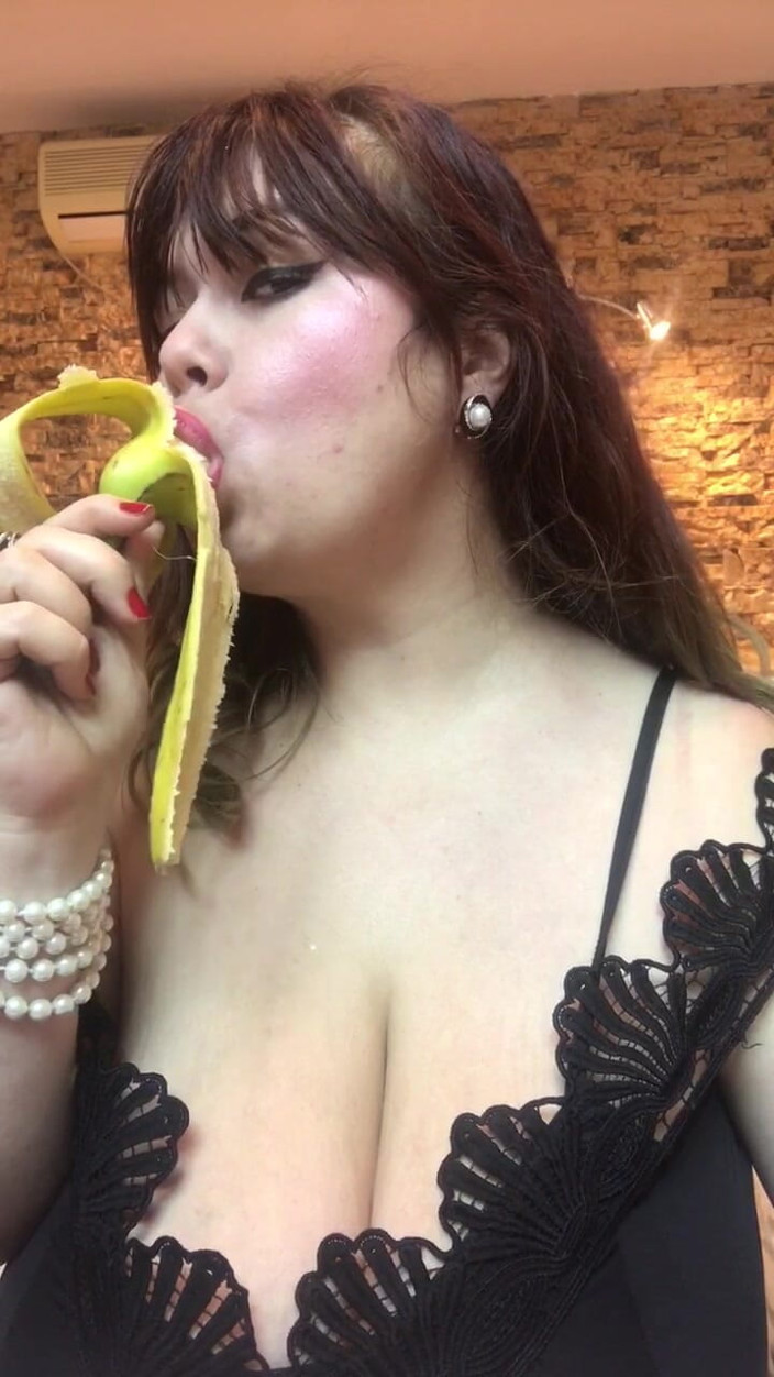 Roxanne Miller: Banane-moi