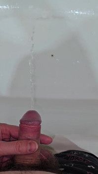 Hairy Dick Peeing