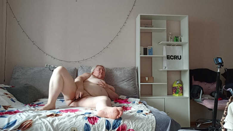 Zona901: Киска мачехи и секс-игрушки