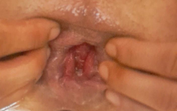 covo_sissy_cross: Сильный фистинг...